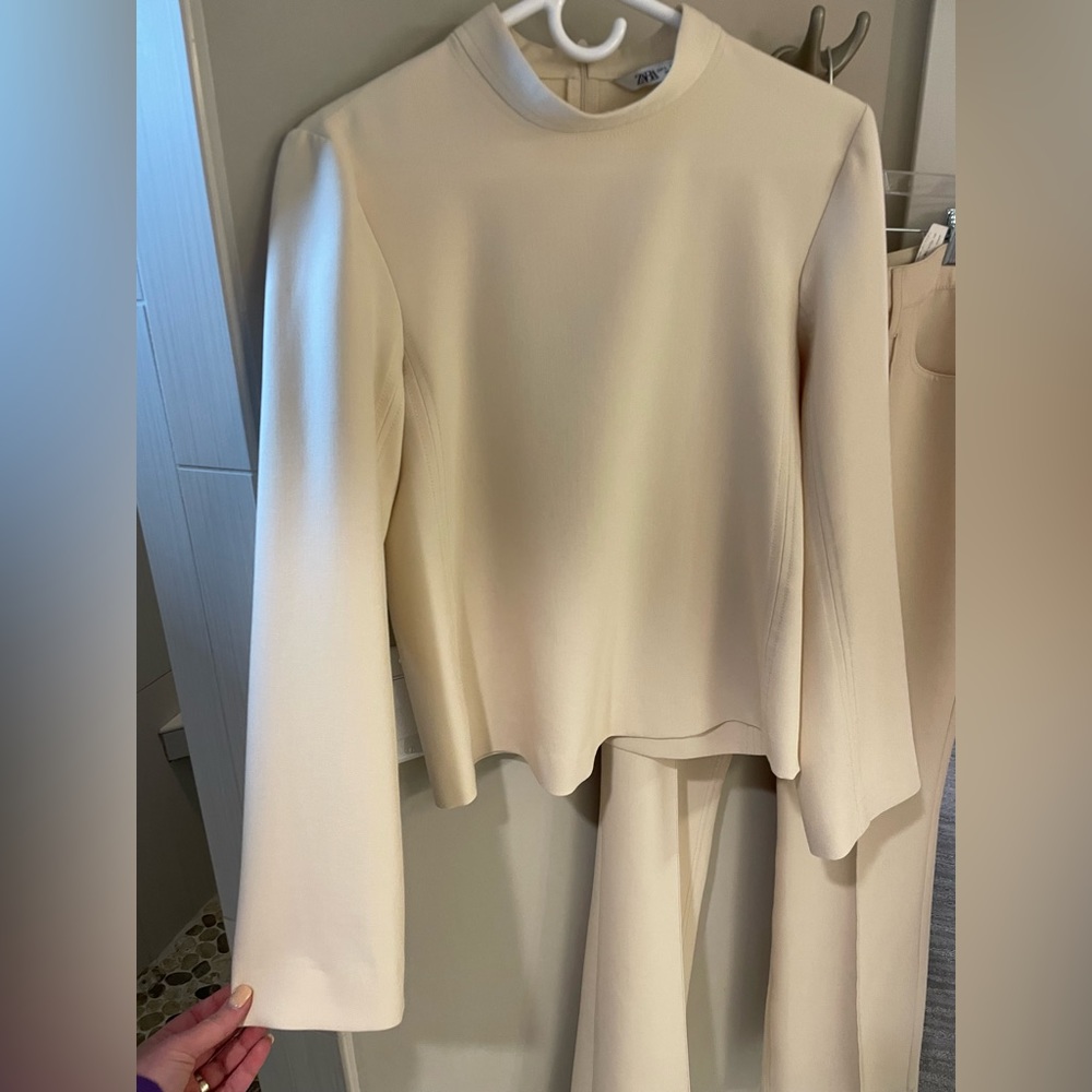 Zara two piece ivory top and pants